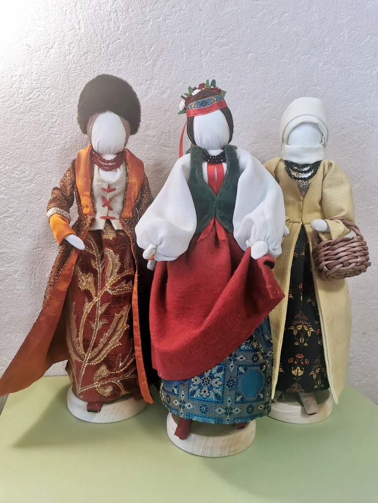 Виставка ляльок